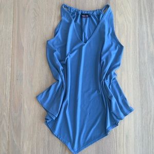 Top Fashion drawstring neckline swing top M.